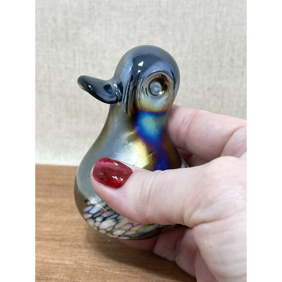 Vintage Iredescent Art glass Baby duck paper weight Purple Silver Black - Picture 7 of 8